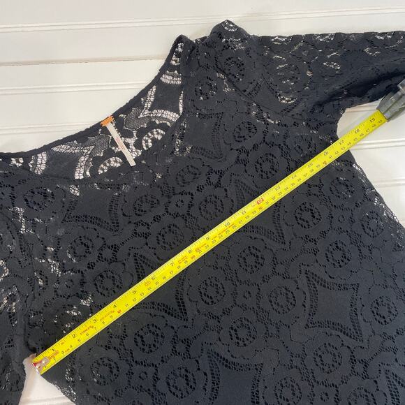 Free People Women’s Walking To The Sun Lace Dress Black Mini 3/4 Sleeve Size 2 - Picture 4 of 7